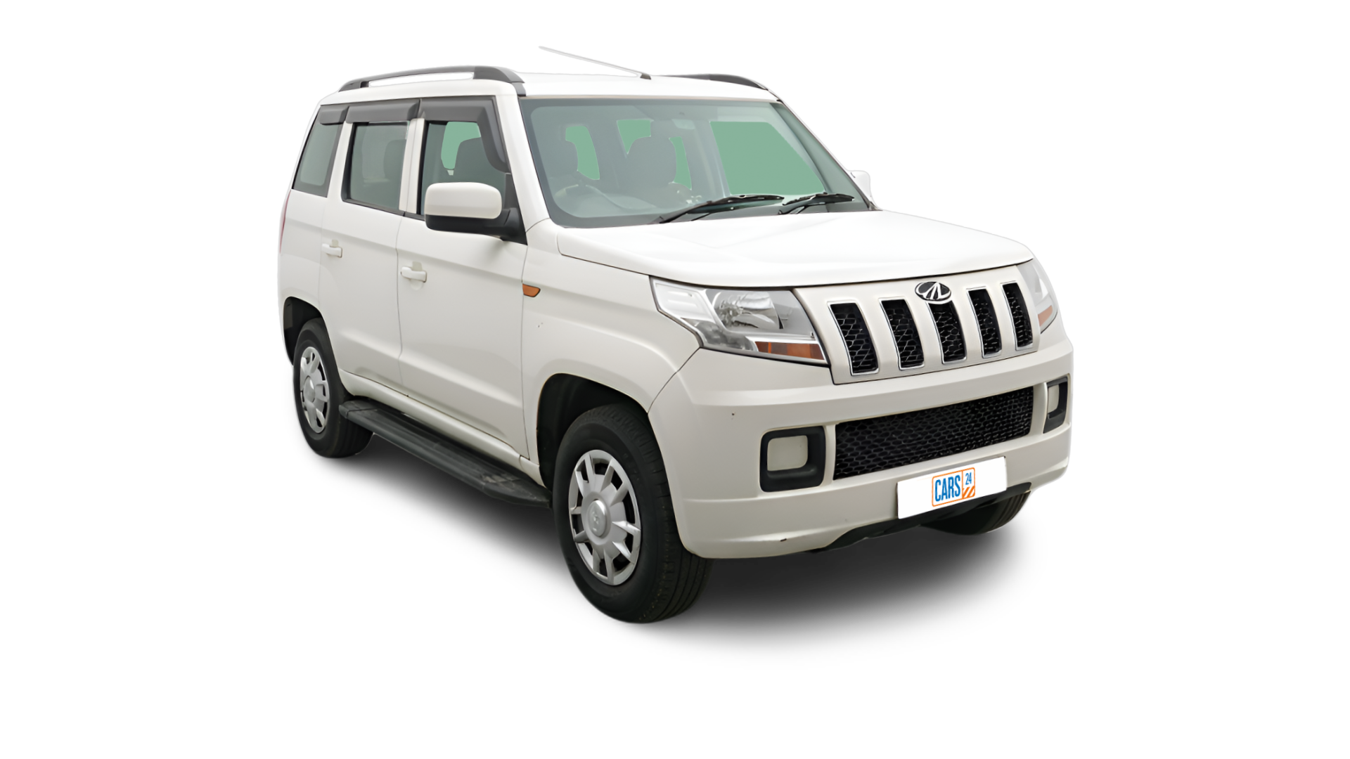 Mahindra TUV300-img